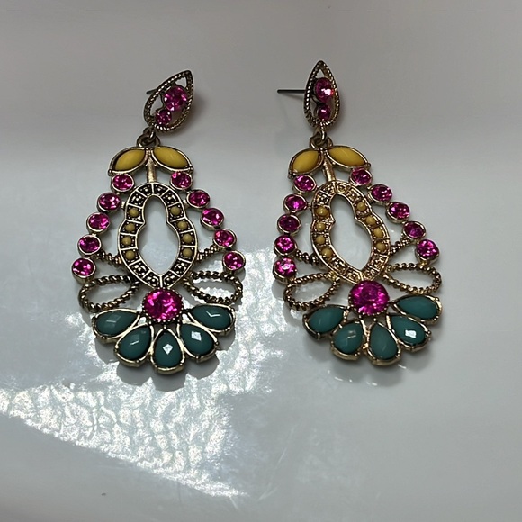 EARRINGS - Picture 4 of 7